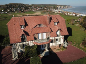The Old Fenwick House